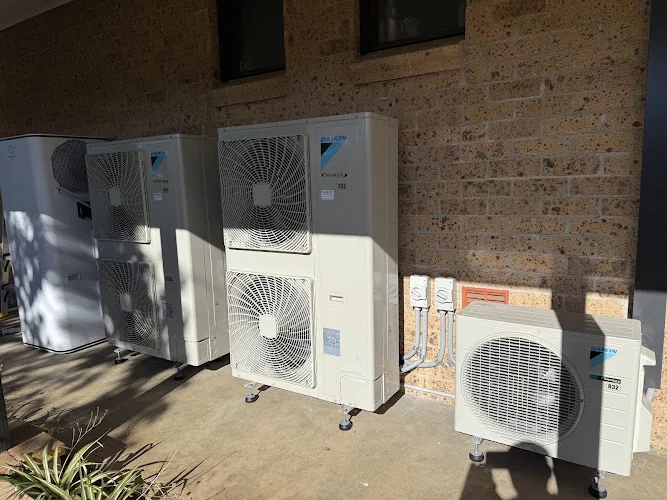 Maxim Air Conditioning & Electrical in North Willoughby