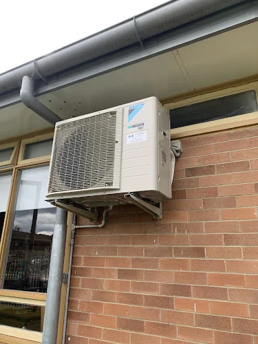 Syntex Air in Penrith